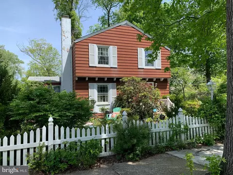 414 W Race St, Millville, NJ 08332