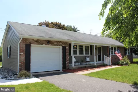 14 School House Ln, Bridgeton, NJ 08302