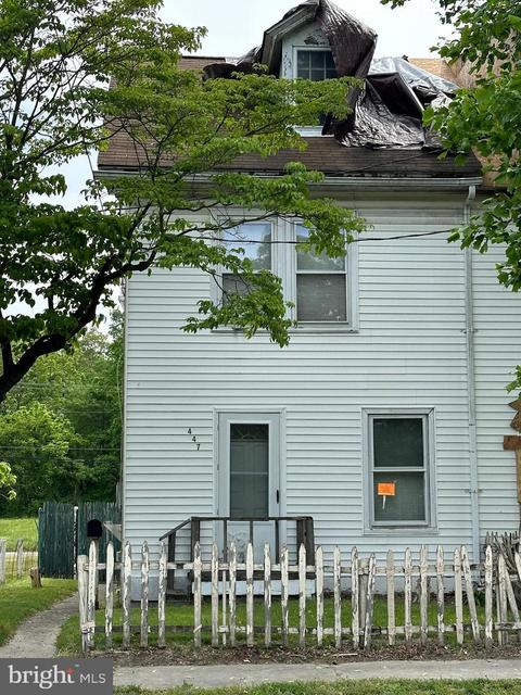 447 S 2nd St, Millville, NJ 08332