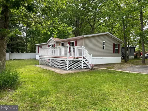 2110 Mayslanding Rd #5, Millville, NJ 08332