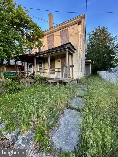 204 Cedar St, Millville, NJ 08332