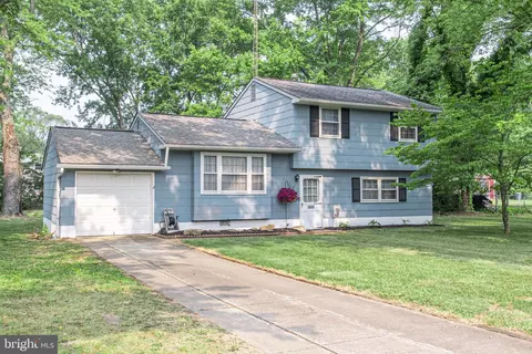 5680 Snyder Ave, Millville, NJ 08332