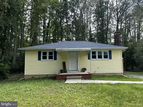 5 Edgehill Ave, Millville, NJ 08332