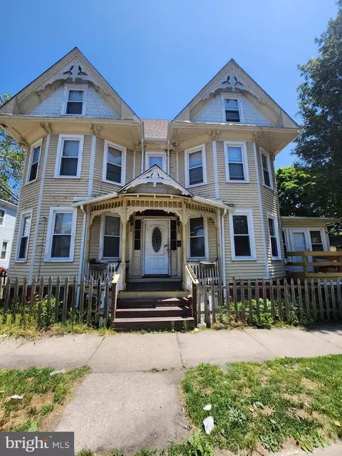 15 Walnut St, Bridgeton, NJ 08302