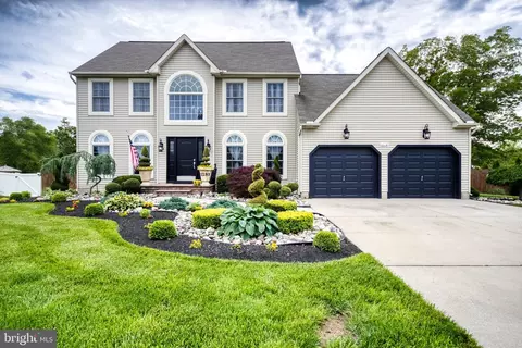2293 Palermo Ave, Vineland, NJ 08361