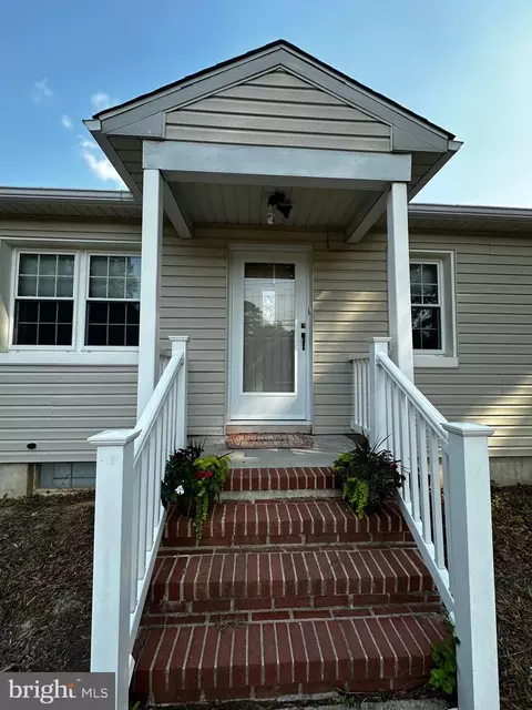 1211 Cedar St, Millville, NJ 08332