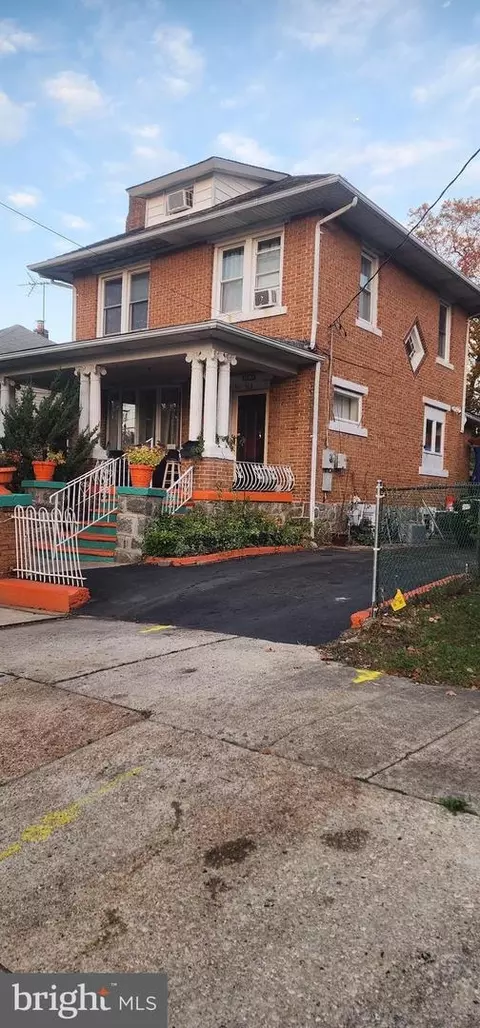 513 S 8th St, Vineland, NJ 08360