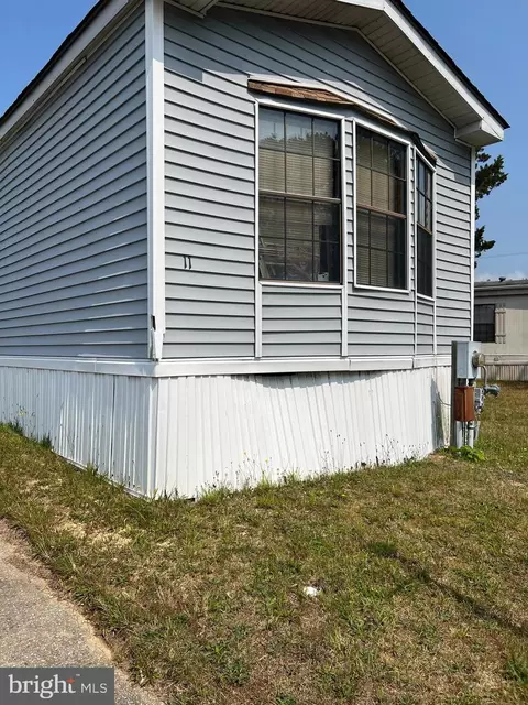 11 Cleveland Dr, Millville, NJ 08332