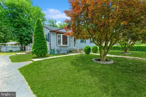 511 Edward Ln, Vineland, NJ 08360