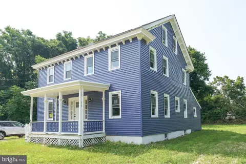 9513 Highland St, Mauricetown, NJ 08329