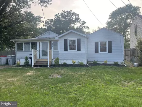 552 Broadlawn Ter, Vineland, NJ 08360