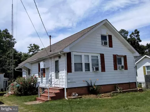 404 Manor Ave, Millville, NJ 08332