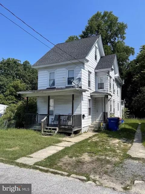 328 Maurice St, Millville, NJ 08332