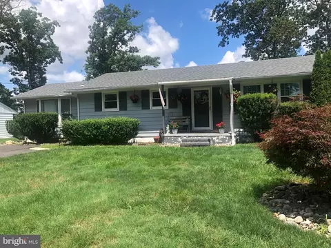 18 Porreca Dr, Millville, NJ 08332