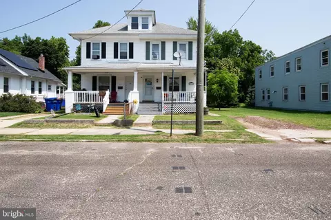 216 Maurice St, Millville, NJ 08332