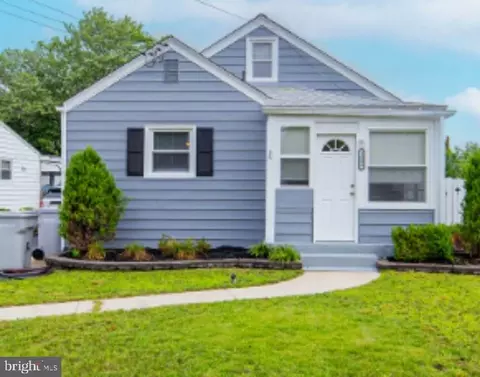 1006 Hamilton Dr, Vineland, NJ 08360