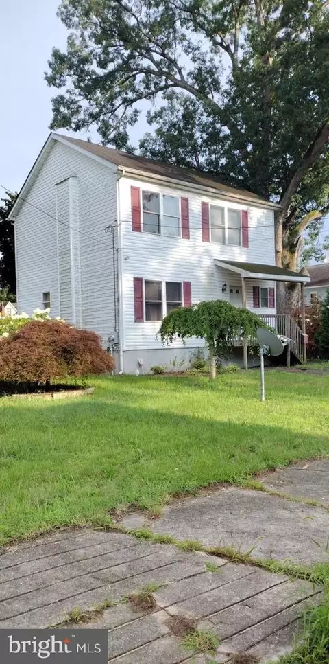 2 Pike Ave, Millville, NJ 08332