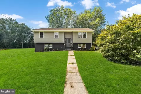 576 East Ave, Millville, NJ 08332