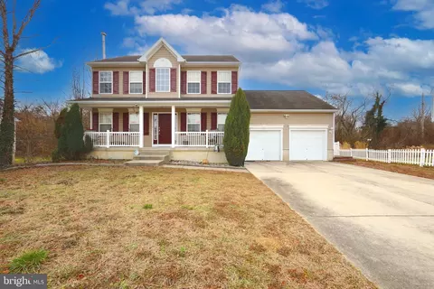 38 Twin Oaks Dr, Bridgeton, NJ 08302