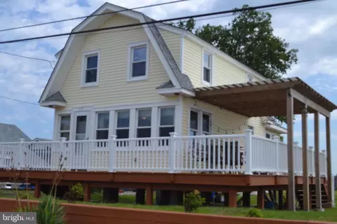 329 New Jersey Ave, Fortescue, NJ 08321