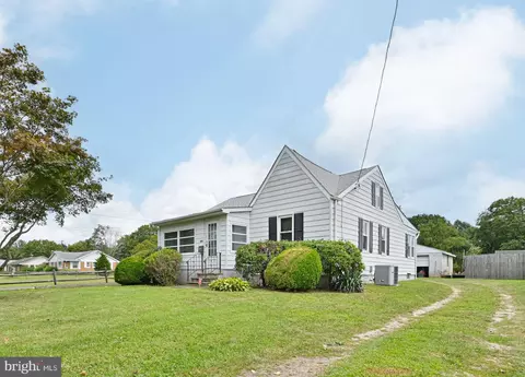 547 E Oak Rd, Vineland, NJ 08360