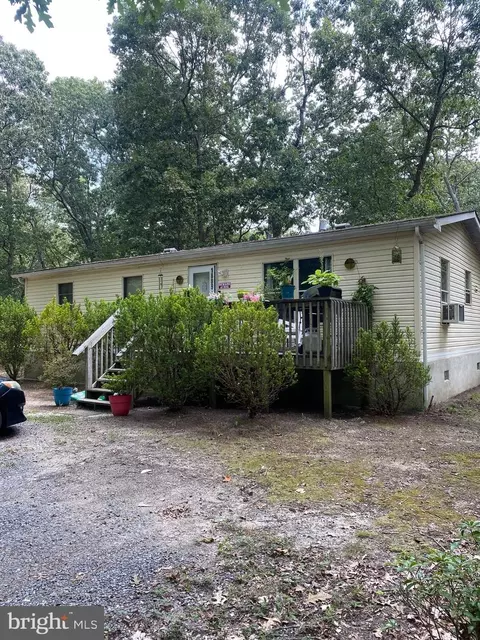 1889 Lakeshore Dr, Millville, NJ 08332