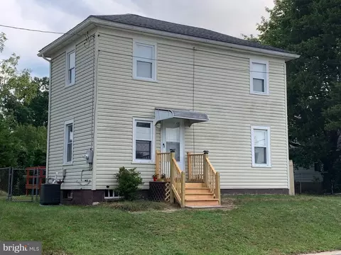 705 Cherry St, Millville, NJ 08332