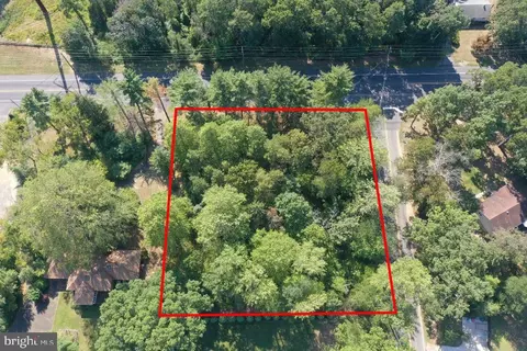 3171 N Delsea Dr, Vineland, NJ 08360