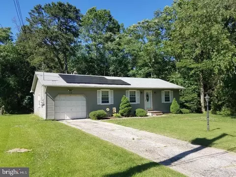 1118 Linda Ln, Vineland, NJ 08360
