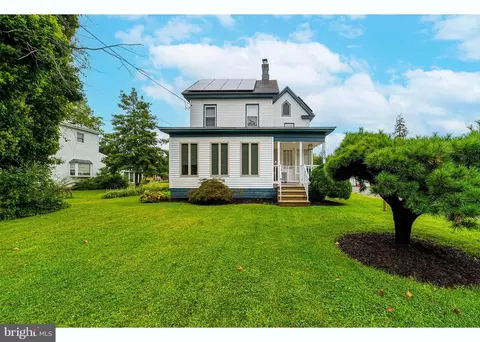 614 Main St, Leesburg, NJ 08327
