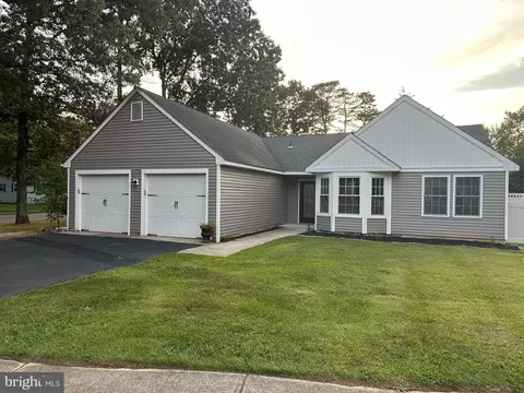348 Peach Dr, Millville, NJ 08332