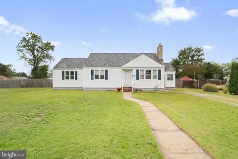 509 N 8th St, Millville, NJ 08332