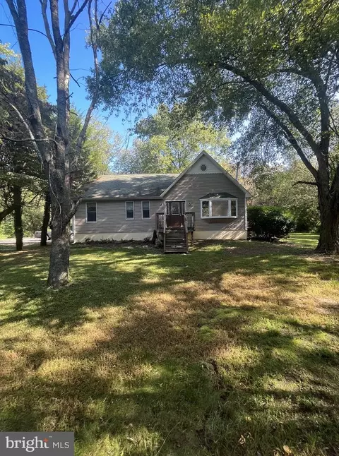 495 Lummistown Rd, Cedarville, NJ 08311