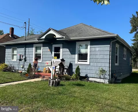 1004 Woodland Ave, Millville, NJ 08332