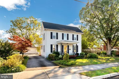 107 N 7th St, Millville, NJ 08332