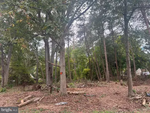 405 Evergreen Rd, Millville, NJ 08332