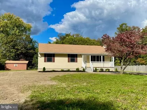 1270 E Garden Rd, Vineland, NJ 08360