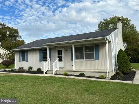 9 Vickers Ave, Bridgeton, NJ 08302