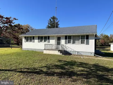 3780 Cedarville Rd, Cedarville, NJ 08311