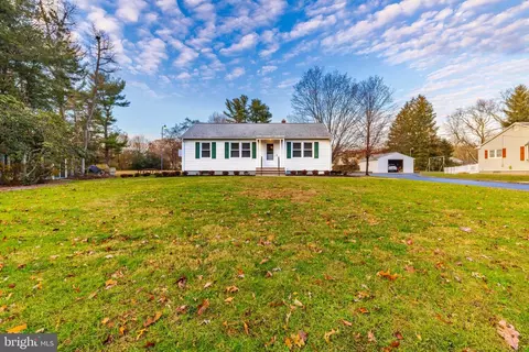 221 Cornwell Dr, Bridgeton, NJ 08302