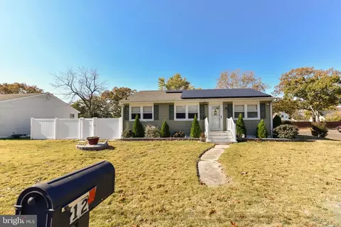 12 N 14th St, Millville, NJ 08332