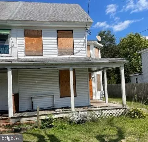 911 S 2nd St, Millville, NJ 08332