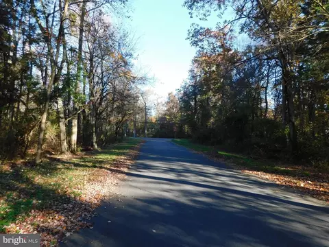 901 W Arbor Ave, Vineland, NJ 08360
