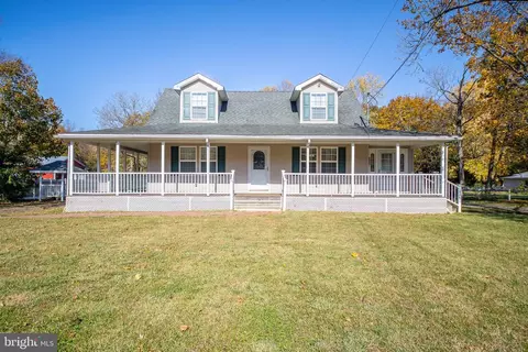 1456 Elmer Rd, Vineland, NJ 08361