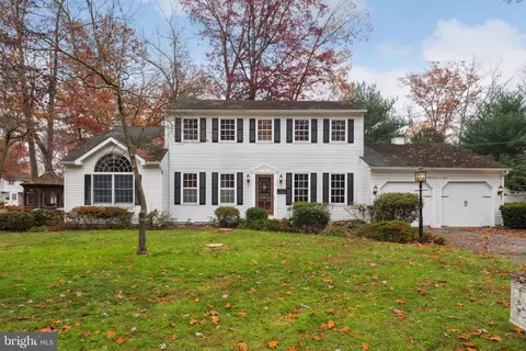 1763 Wynnewood Dr, Vineland, NJ 08361