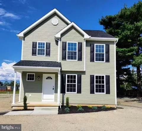 517 Gilmore St, Vineland, NJ 08360