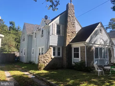 113 S 8th St, Vineland, NJ 08360