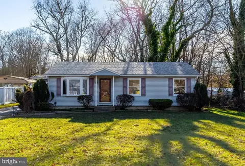 85 Strawberry Ave, Vineland, NJ 08360