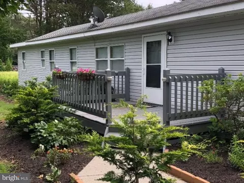 414 Main St, Newport, NJ 08345