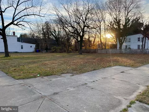 626 628 3rd St N, Millville, NJ 08332